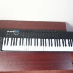 Alesis VI61 features