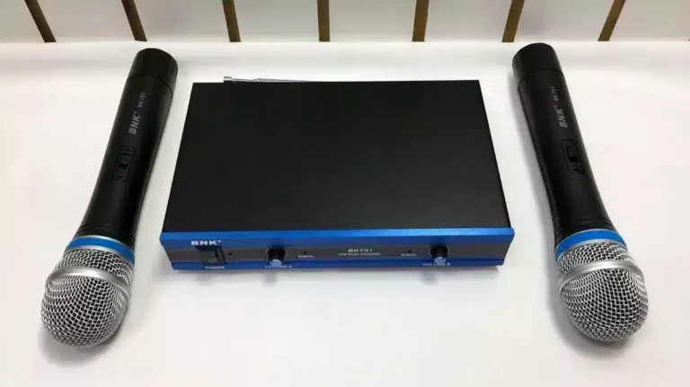 Bnk BK 701 Wireless Microphone