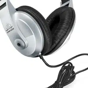 Durable Behringer HPM 1000 in Nairobi