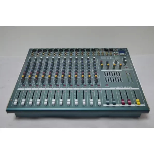 Soundcraft SMX 1200D Mixer