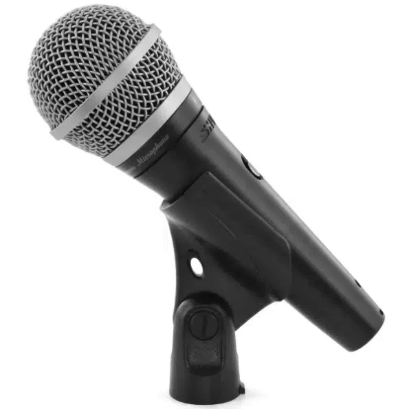 shure PGA48 wired microphone