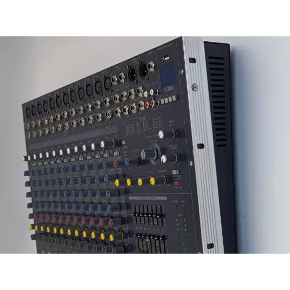 Soundcraft SMX 800
