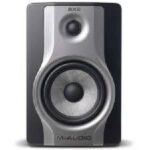 M-Audio BX6 Carbon frequency response