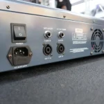 Max YA 1602D audio mixer