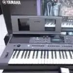 Yamaha PSR E473