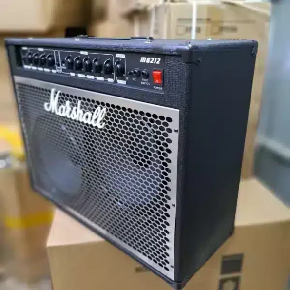 BA400 BASS GUITAR COMBO