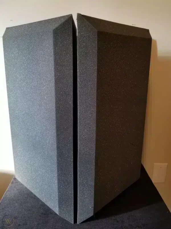 Studio Bass Traps Pair