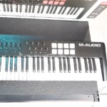 MIDI coM-Audio Oxygen 61 price Nairobintroller keyboard
