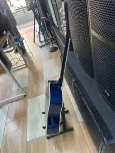 Gibson acoustic guitar features