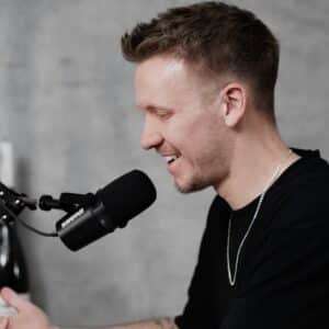 🎙️ Best Studio Microphones in Kenya 2026: Top Picks for Every Musician & Creator 7 Shure-MV7