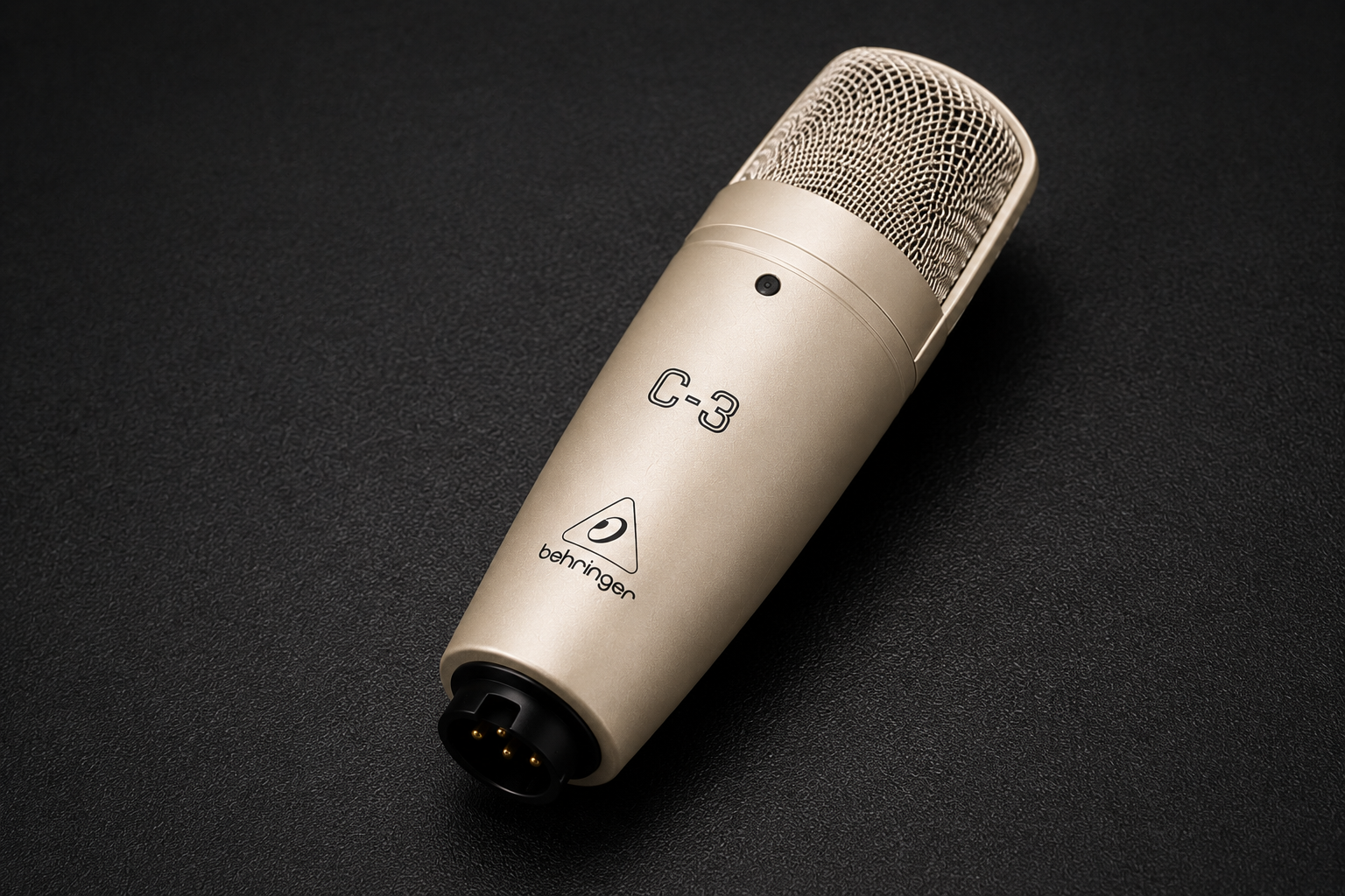 Why the Behringer C-3 Is a Great Microphone for Home Studio Recording 10 Behringer C-3 studio microphone
