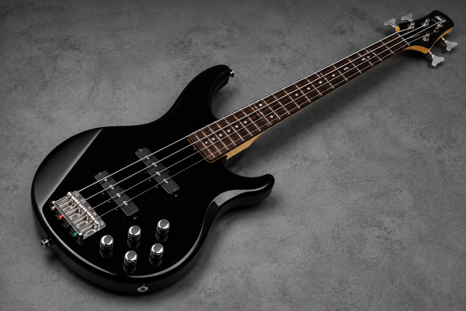 Yamaha TRBX174 Bass