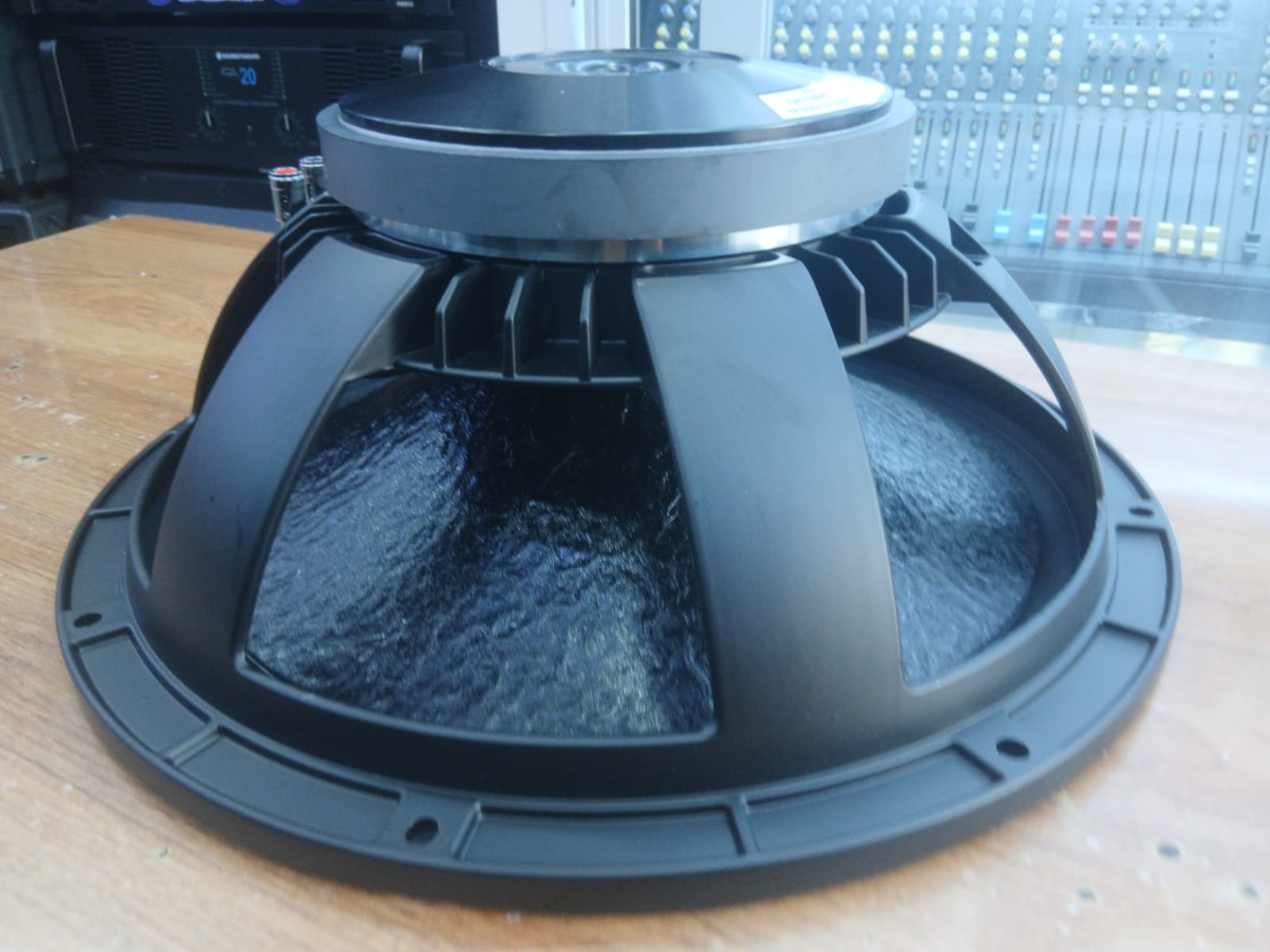 Derwel 15PL76 Professional Loudspeaker 15 Derwel 15PL76 woofer