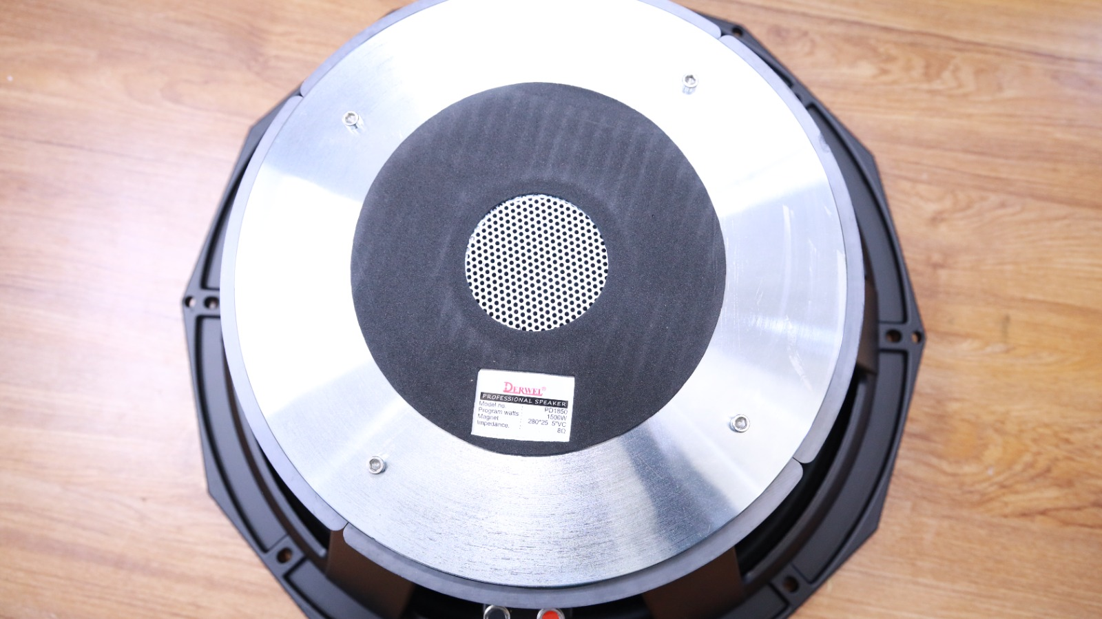 Derwel PD1850 Professional Speaker: A Powerful Choice for Serious Sound Systems 25 Derwel PD1850 Kenya