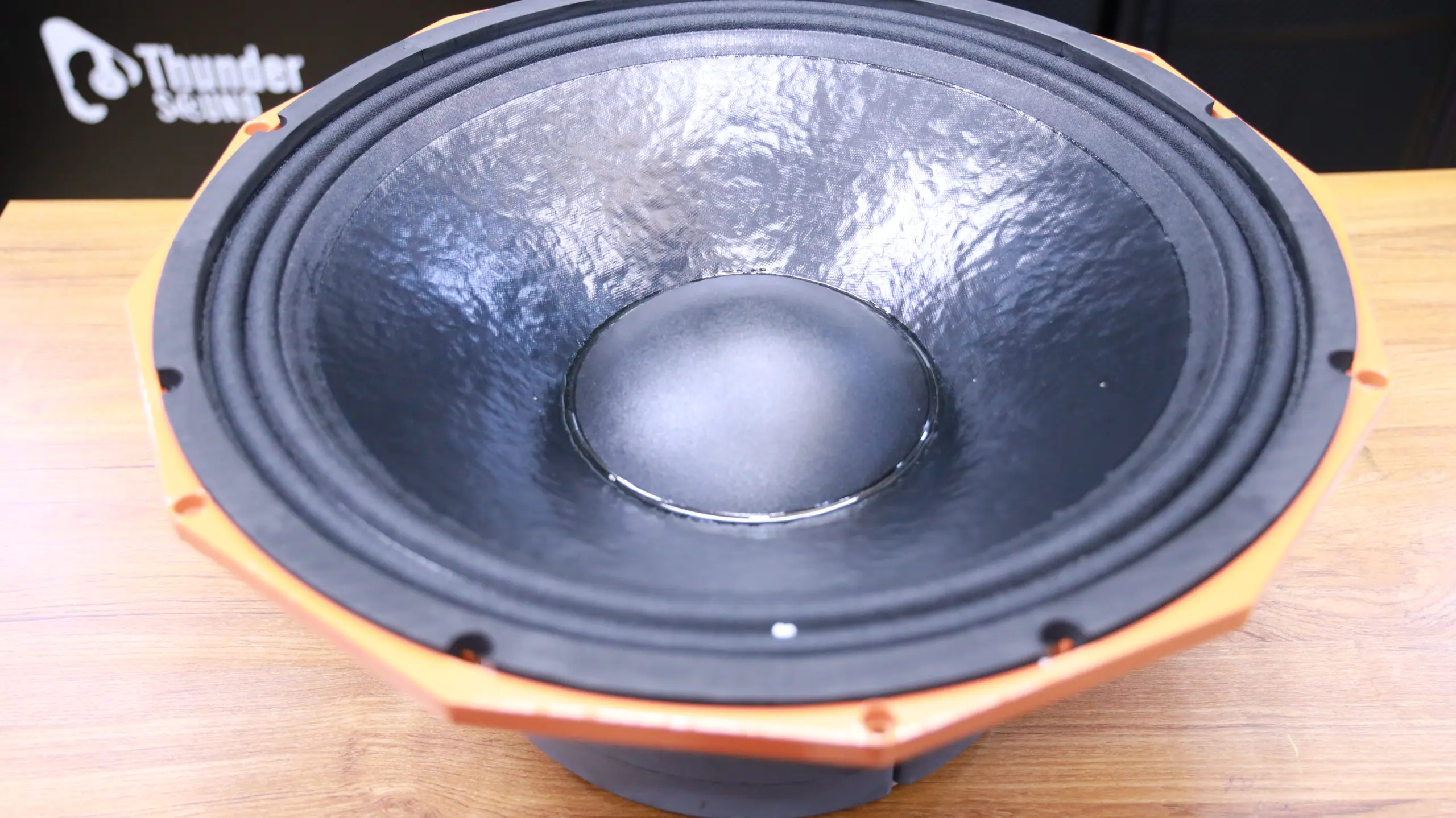 Derwell PD1852 Naked Speaker Driver for Strong Bass and Professional Sound Performance 14 Derwell PD1852 Loudspeaker
