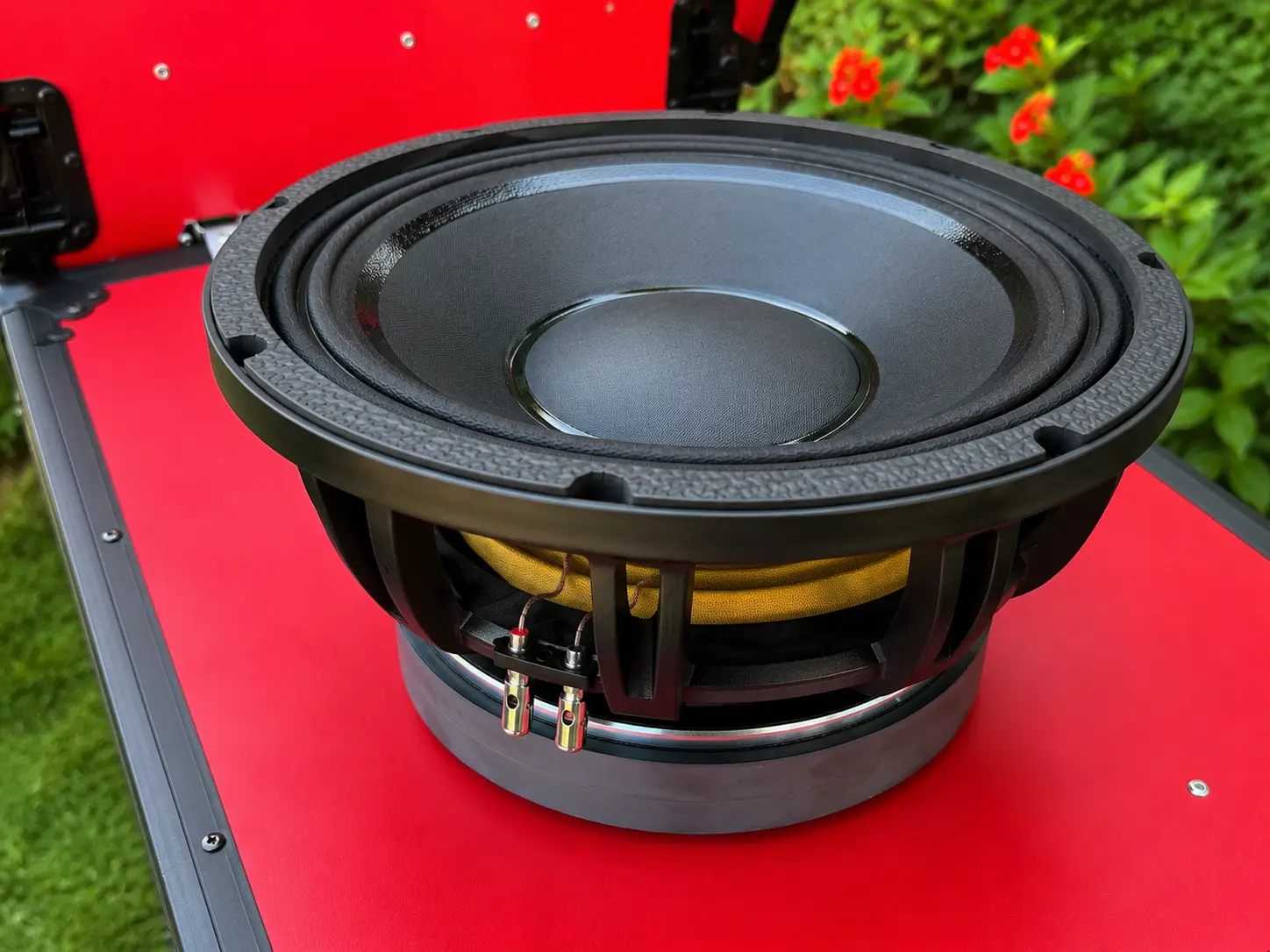 NR 12WF335 Naked Speaker – Reliable 12 Inch Driver for Custom Cabinets, PA Repairs and Audio Upgrades 7 NR 12WF335 woofer speaker