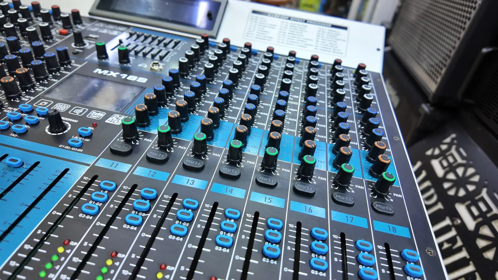Thunder Sound MX14S Professional Mixer – Reliable 14 Channel Mixer for Live Sound, Studios and Churches 9 Thunder Sound MX14S studio mixer