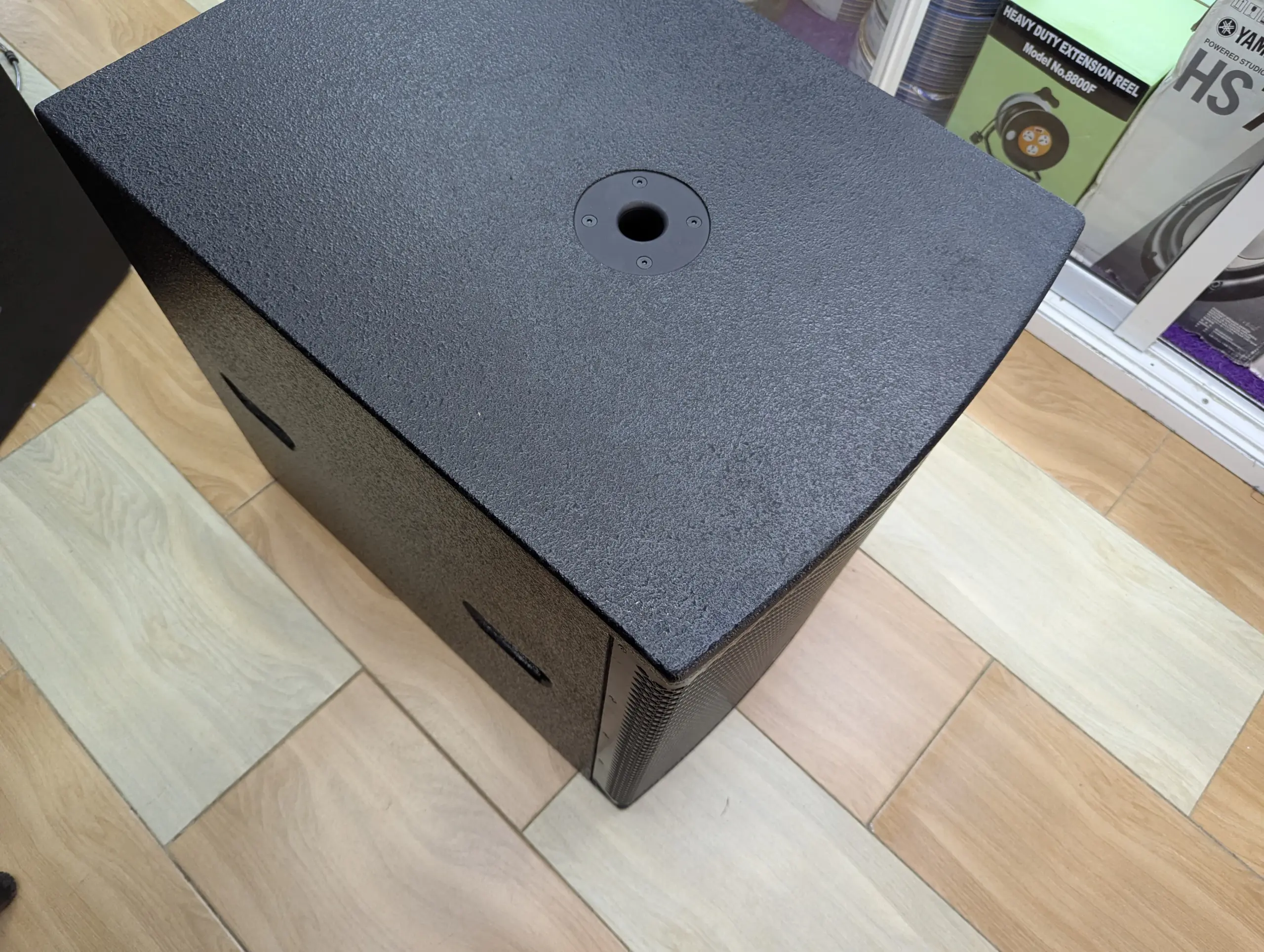 Why the Thunder Sound TS118 Subwoofer Is Ideal for Professional Sound Systems 10 Thunder Sound TS118 Subwoofer in Kenya
