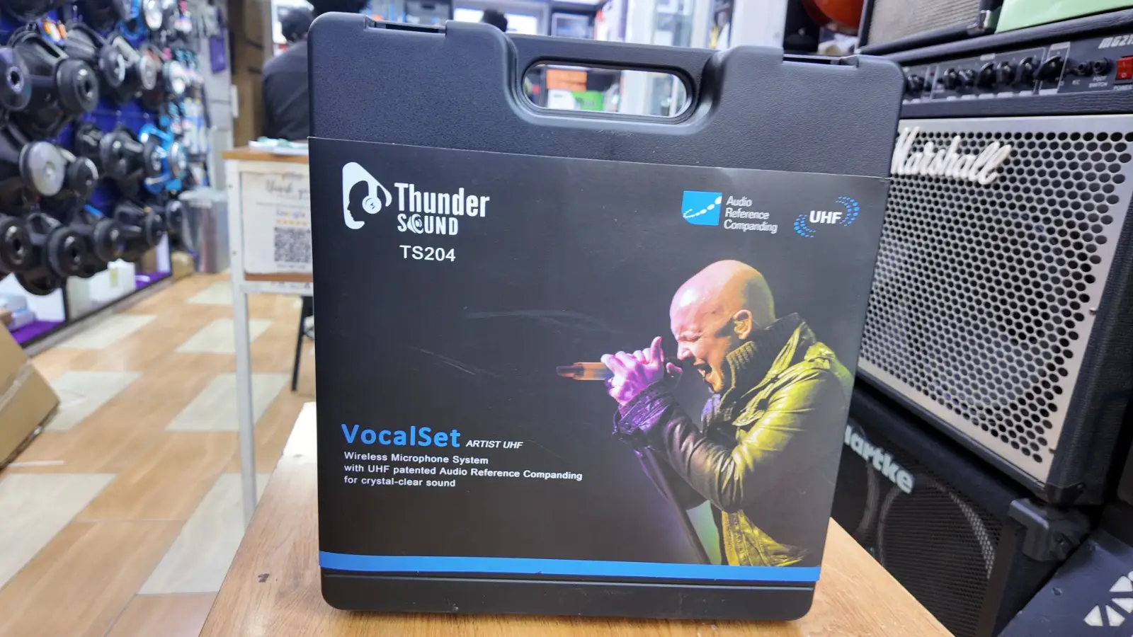Thunder Sound TS204 Vocalset Artist UHF Wireless Microphone – Dual Handheld UHF Microphone System for Singers, Churches and Events 17 Thunder Sound TS204 Kenya