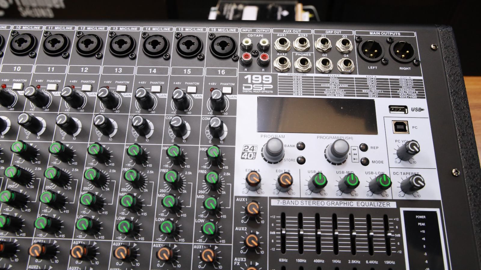 How the Thunder Sound TPW 16 Improves Professional Live Sound Management 15 Thunder Sound powered mixer for mobile and permanent sound systems